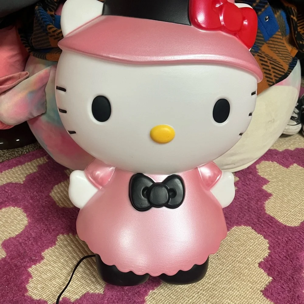 Hello kitty Halloween light up !!! Comes with cord
